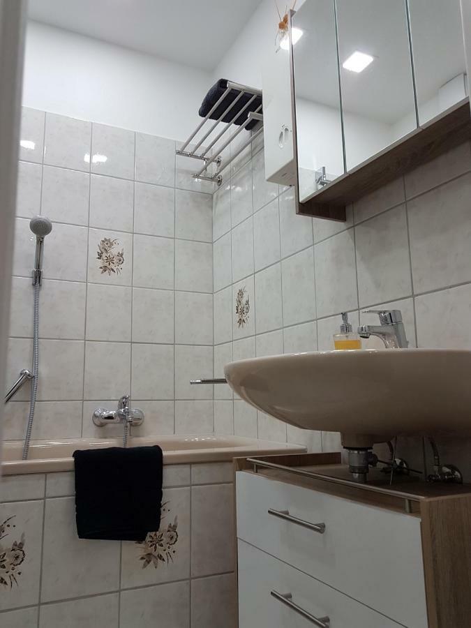Apartment Alt-Refrath Bergisch Gladbach Eksteriør bilde